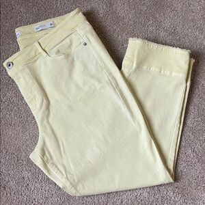 J. Jill Denim light yellow authentic fit cropped jeans 16